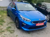 Usado Kia Ceed Spirit 140 CV (102 kW) 2021 Azul Utilitario