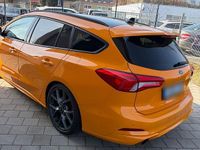Gebraucht Ford Focus ST 280 PS (205 kW) 2021 Orange Kombi