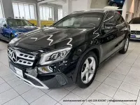 Gebraucht Mercedes GLA180 122 PS (89 kW) 2019 Schwarz SUV