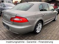 Gebraucht Skoda Superb Elegance 170 PS (125 kW) 2011 Beige Limousine