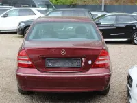 Gebraucht Mercedes C180 Elegance 129 PS (94 kW) 2002 Rot Limousine
