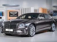 Gebraucht Bentley Flying Spur Mulliner 544 PS (400 kW) 2025 Beige Limousine
