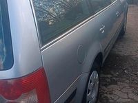 Gebraucht VW Passat Trendline 115 PS (84 kW) 2001 Silber Kombi