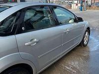 Gebraucht Ford Focus Ghia 145 PS (106 kW) 2005 Grau Limousine