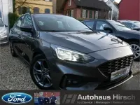 Używany Ford Focus ST-Line 120 KM (88 kW) 2020 Czarny Sedan/Limuzyna