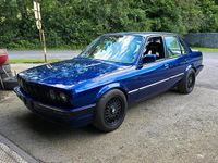 Gebraucht BMW 325 Performance 193 PS (141 kW) 1988 Blau Limousine