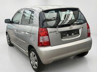 Gebraucht Kia Picanto 65 PS (47 kW) 2004 Silber Kleinwagen