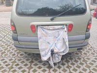 Second-hand Renault Espace 140 CP (102 kW) 2000 Verde Monovolum