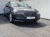Gebraucht BMW 730 Shadowline 265 PS (194 kW) 2018 Black sapphire metallic Limousine