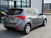Gebraucht Hyundai ix20 Comfort 125 PS (91 kW) 2012 Grau Kleinwagen