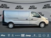 Second-hand Nissan Primastar 131 CP (96 kW) 2023 Argintiu Monovolum