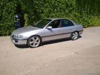 Gebraucht Opel Omega 136 PS (100 kW) 1997 Silber Limousine