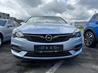 Gebraucht Opel Astra Edition 101 PS (74 kW) 2015 Silber Kleinwagen