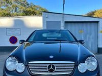 Gebraucht Mercedes C180 143 PS (105 kW) 2005 Schwarz Coupé