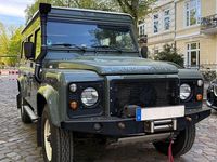 Gebraucht Land Rover Defender SE 122 PS (89 kW) 2012 Grün Kombi