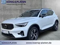 Neu Volvo XC40 Plus 197 PS (144 kW) 2025 Weiß SUV