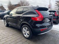 Używany Volvo XC40 Core 163 KM (119 kW) 2025 Czarny SUV