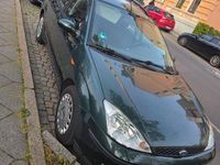 Usata Ford Focus 101 CV (74 kW) 2004 Verde Station wagon