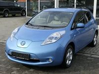 Gebraucht Nissan Leaf 80 kW (109 PS) 2012 Blau Kleinwagen