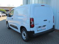 Używany Opel Combo-e Life 100 kW (136 KM) 2024 Biały Minivan