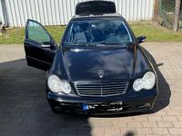 Gebraucht Mercedes C200 Elegance 163 PS (119 kW) 2001 Schwarz Limousine