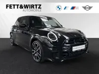 Gebraucht Mini Cooper 114 kW (156 PS) 2025 Midnight black ii Kleinwagen