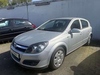 Second-hand Opel Astra 140 CP (102 kW) 2006 Argintiu Berlinǎ