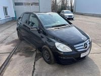 Gebraucht Mercedes B180 116 PS (85 kW) 2009 Schwarz Van / Kleinbus