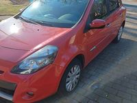 Gebraucht Renault Clio II 101 PS (74 kW) 2010 Rot Kombi