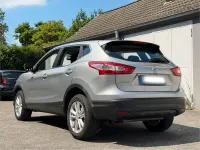 Gebraucht Nissan Qashqai Acenta 116 PS (85 kW) 2016 Silber SUV