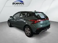 Gebraucht Hyundai i20 Select 99 PS (72 kW) 2025 Grün Kleinwagen