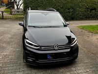Gebraucht VW Touran Highline 150 PS (110 kW) 2019 Schwarz Van / Kleinbus
