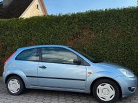 Gebraucht Ford Fiesta 70 PS (51 kW) 2005 Blau Kleinwagen