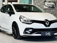 Gebraucht Renault Clio IV Trophy 220 PS (161 kW) 2017 Weiß Limousine