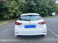 Gebraucht Mazda 3 Prime-Line 101 PS (74 kW) 2017 Weiß Limousine
