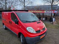 Gebraucht Renault Trafic 90 PS (66 kW) 2008 Rot Van / Kleinbus