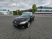 Gebraucht VW Jetta 110 PS (80 kW) 2012 Schwarz Limousine