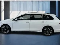 Gebraucht VW Golf VIII R-line 150 PS (110 kW) 2025 Weiß Kombi