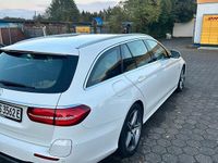 Gebraucht Mercedes E300 AMG 306 PS (225 kW) 2019 Weiß Kombi
