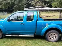 Gebraucht Nissan Navara 174 PS (127 kW) 2006 Blau Pickup