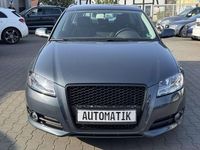 Gebraucht Audi A3 Attraction 125 PS (91 kW) 2011 Meteorgrau perleffekt Kleinwagen
