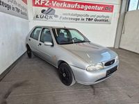 Gebraucht Ford Fiesta Ghia 75 PS (55 kW) 1997 Silber Kleinwagen