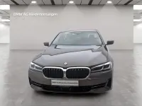 Gebraucht BMW 540 333 PS (244 kW) 2021 Grau Limousine