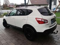 Gebraucht Nissan Qashqai Acenta 117 PS (86 kW) 2012 Weiß SUV