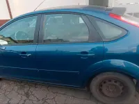 Usado Ford Focus 110 CV (80 kW) 2008 Azul Berlina