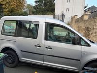 gebraucht VW Caddy Life Volkswagen 1.9 TDI Anhängerkupplung 7 Sitzer silber