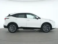 Gebraucht Nissan Qashqai Tekna 158 PS (116 kW) 2024 Brilliant white SUV