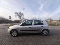 Gebraucht Renault Clio II Campus 58 PS (42 kW) 2006 Platingrau Kleinwagen