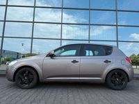 Gebraucht Kia Ceed 122 PS (89 kW) 2008 Beige Kleinwagen