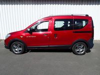 Gebraucht Dacia Dokker Stepway 131 PS (96 kW) 2021 Rot Van / Kleinbus